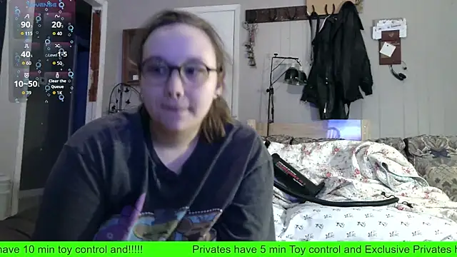 Snapshot of ZeTurtleMaster chatting on 09.25.25 ZeTurtleMaster online show from 09.25.25