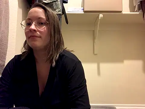  minikui  online show from 10.10.25