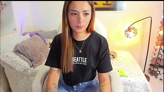 KimberlySaen online show from 10.03.25