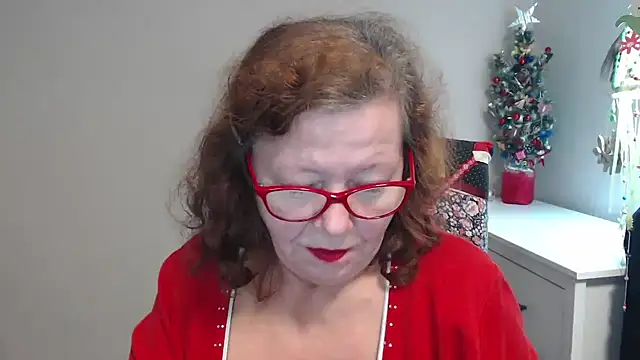 Adelewildx online show from 12.09.24