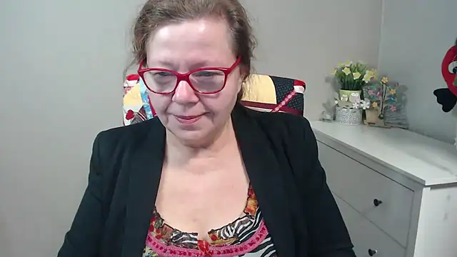 Adelewildx online show from 02.03.25