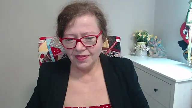 Adelewildx online show from 02.06.25