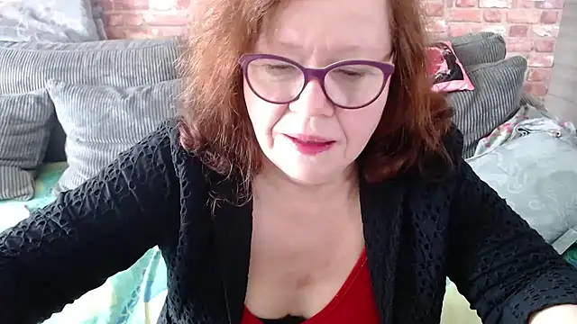 Adelewildx online show from 03.14.25