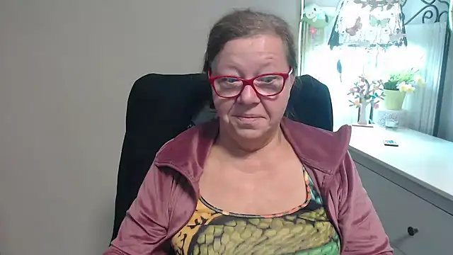 Adelewildx online show from 09.23.25