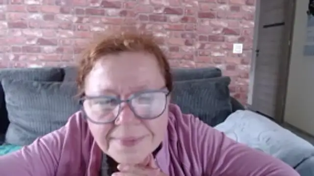 Adelewildx online show from 10.17.25