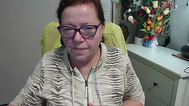 Snapshot of Adelewildx chatting on 02.11.26 Adelewildx online show from 02.11.26