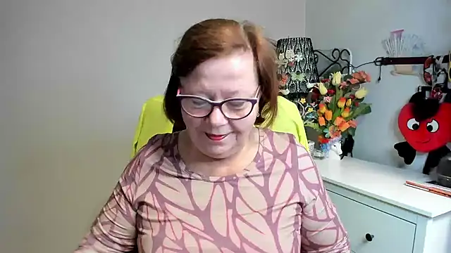 Snapshot of Adelewildx chatting on 06.16.26 Adelewildx online show from 06.16.26