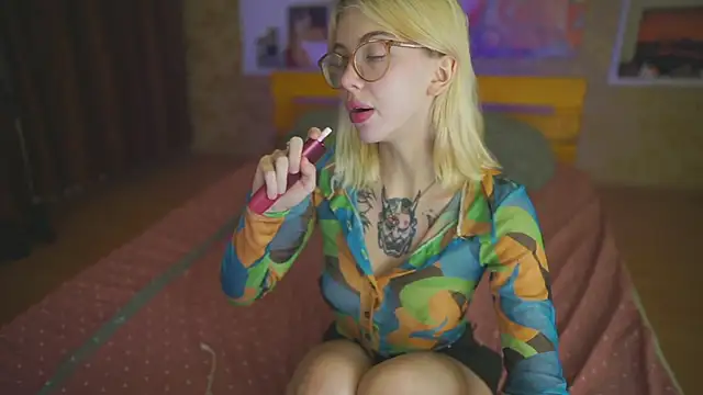 Allison Cuty online show from 12.20.24