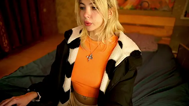 Allison Cuty online show from 10.04.25