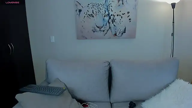 Snapshot of BrennaWalker chatting on 06.21.26 BrennaWalker online show from 06.21.26