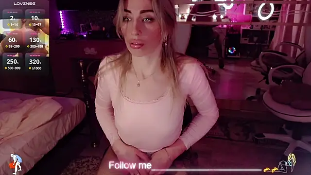 AnnieGOld  online show from 03.29.26