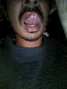 Snapshot of dreamtoungelick69 chatting on 01.18.26 dreamtoungelick69 online show from 01.18.26