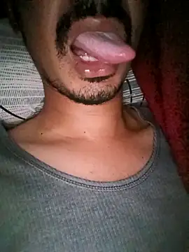 Snapshot of dreamtoungelick69 chatting on 02.27.26 dreamtoungelick69 online show from 02.27.26