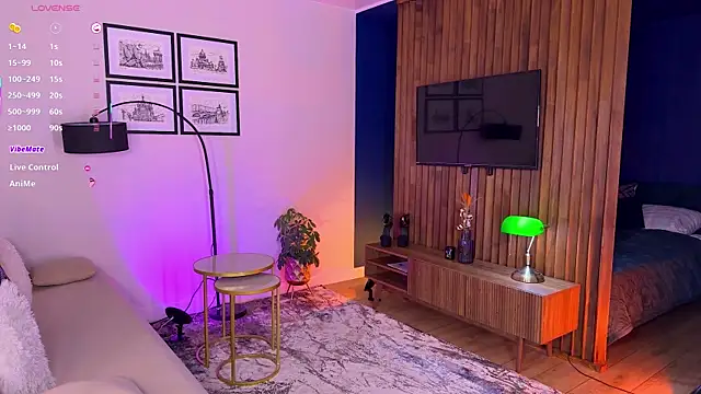 mikkixmeow online show from 10.22.25