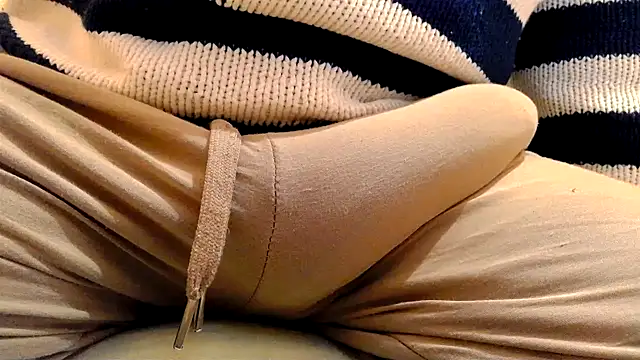 Snapshot of gae89tano chatting on 03.25.26 gae89tano online show from 03.25.26