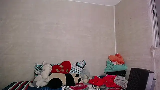 Snapshot of teddyfit19cm chatting on 12.27.24 teddyfit19cm online show from 12.27.24