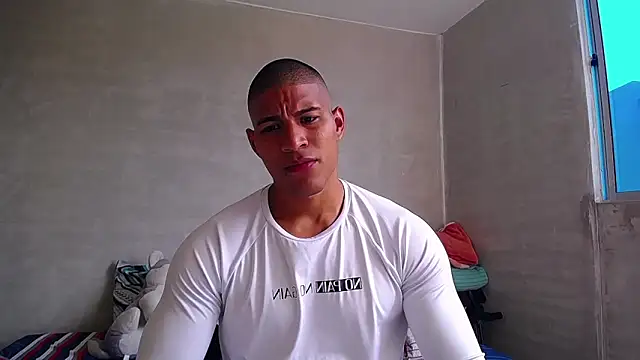 Snapshot of teddyfit19cm chatting on 12.31.24 teddyfit19cm online show from 12.31.24