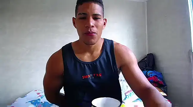 Snapshot of teddyfit19cm chatting on 02.21.25 teddyfit19cm online show from 02.21.25