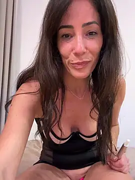 SweeetAlegra online show from 02.16.25