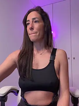 SweeetAlegra online show from 03.21.25