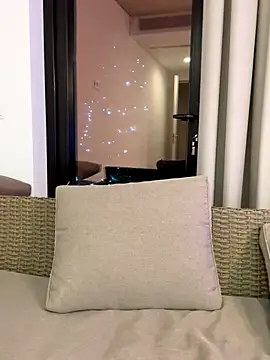 SweeetAlegra online show from 12.22.25