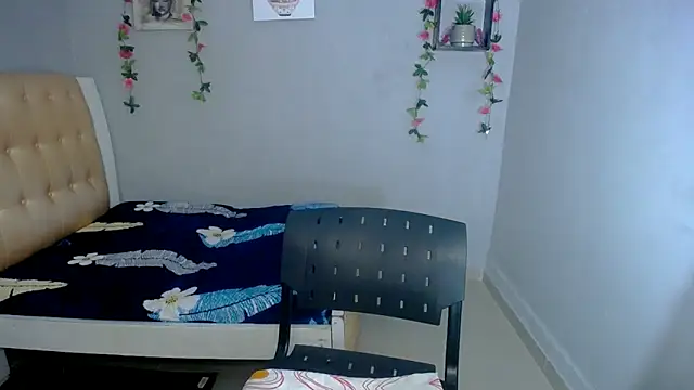 sexy latynx online show from 04.15.26