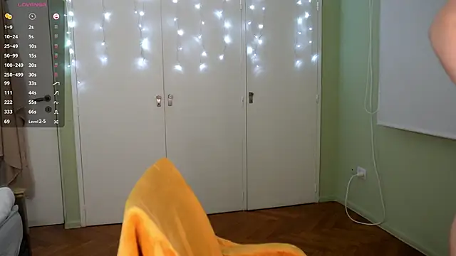 Black Eva  online show from 12.19.24