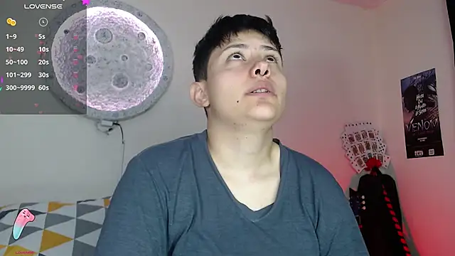 girl intense444 online show from 01.14.25