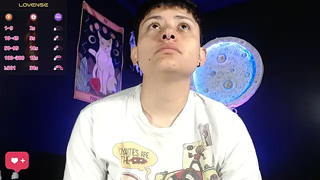 girl intense444 online show from 01.11.26