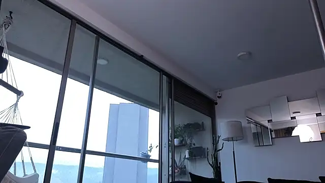 mandi4pole  online show from 09.18.25