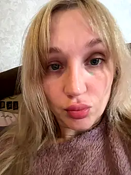 ModelEva online show from 10.01.25