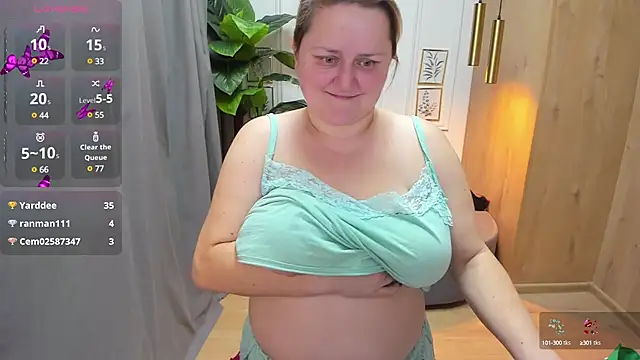 ScarlettSoft online show from 12.17.24