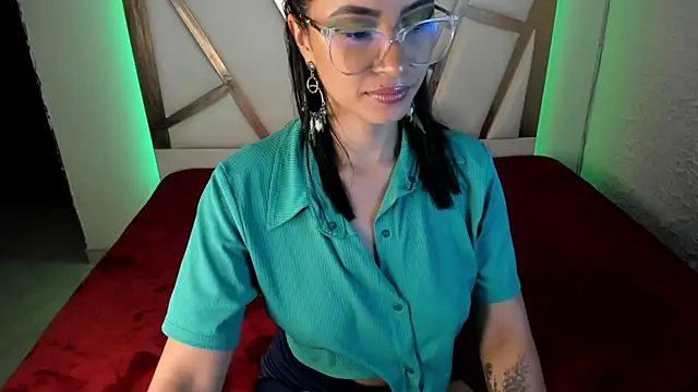 PaulinaBelushi online show from 07.23.26