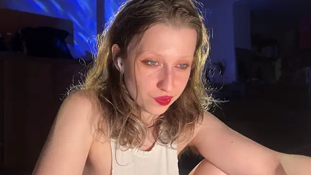 Hairy Coraline online show from 02.21.25