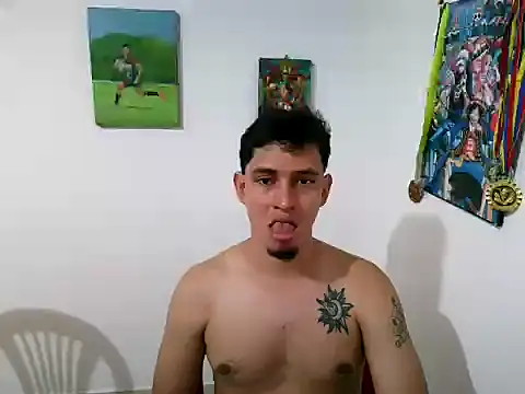 Snapshot of MonkeyDSanti chatting on 07.01.26 MonkeyDSanti online show from 07.01.26