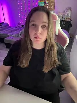 Snapshot of AureliaWinter chatting on 02.08.26 AureliaWinter online show from 02.08.26