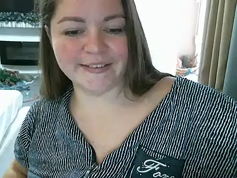 cute  cherry online show from 12.13.24