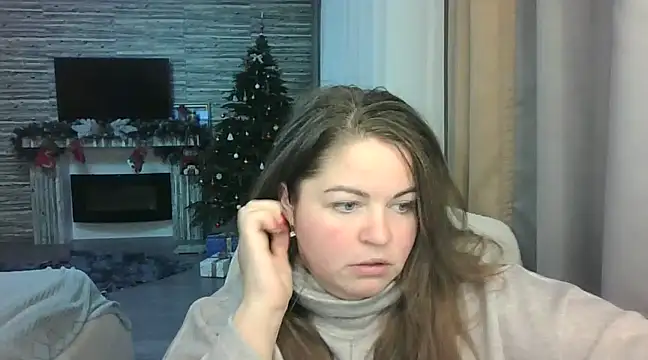 cute  cherry online show from 01.18.25