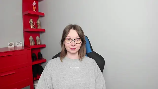 Cookie zoe online show from 04.03.26