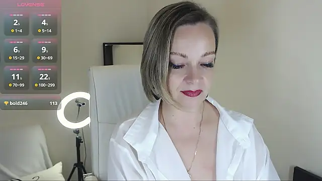 Tilly Eliot online show from 02.20.25