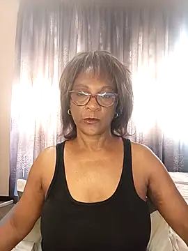 Hotgrannyx online show from 11.21.25