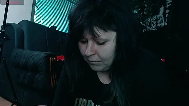 Snapshot of Psychobitch7 chatting on 06.17.26 Psychobitch7 online show from 06.17.26
