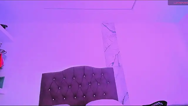 alysson 18 online show from 09.24.25