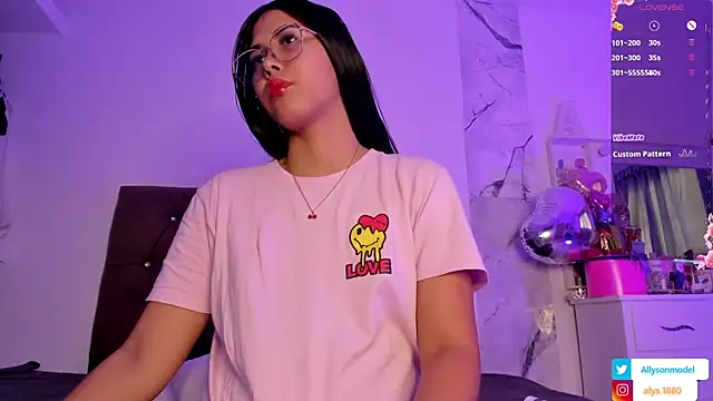 alysson 18 online show from 02.11.26