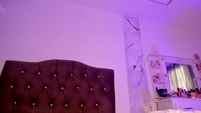 alysson 18 online show from 03.27.26