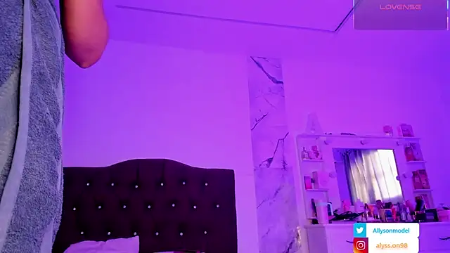 alysson 18 online show from 05.09.26