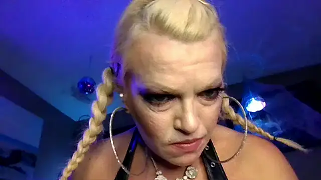 marilyn420 online show from 12.02.25