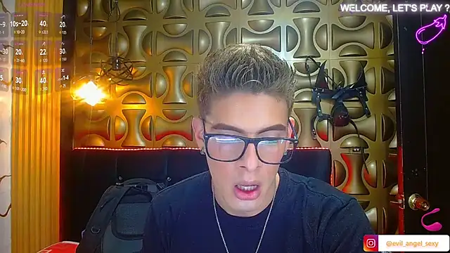 angel sexyevil online show from 11.15.25