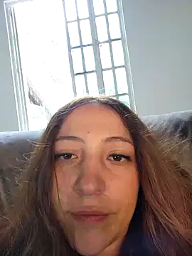 VickyHoult online show from 12.21.24