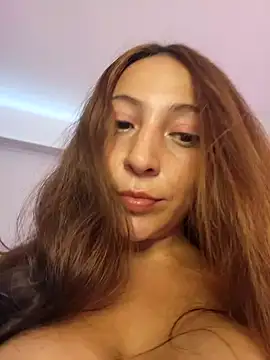 VickyHoult online show from 01.28.25